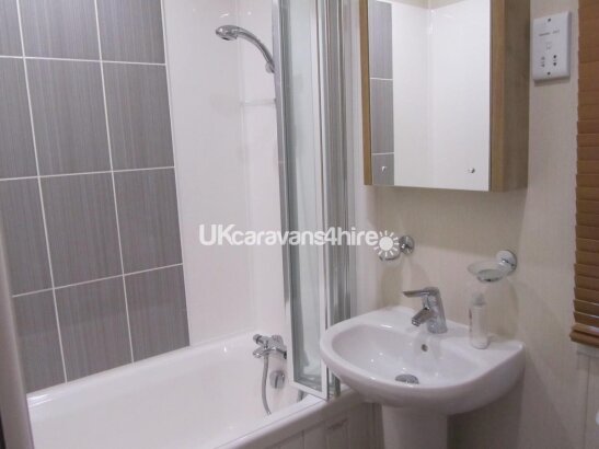Primrose Valley Holiday Park, Ref 2682