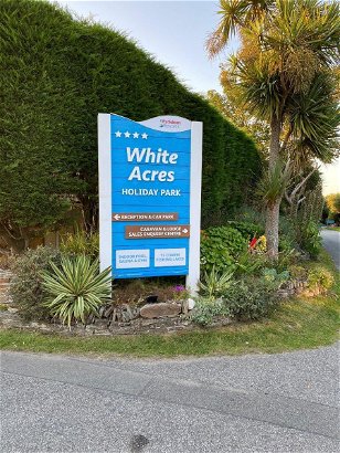 White Acres Holiday Park, Ref 3411