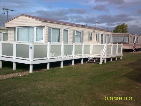 Coopers Beach Holiday Park, Ref 3999