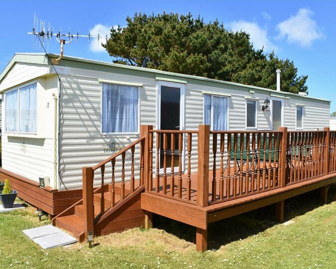ref 4068, Seven Bays Park, Padstow, Cornwall
