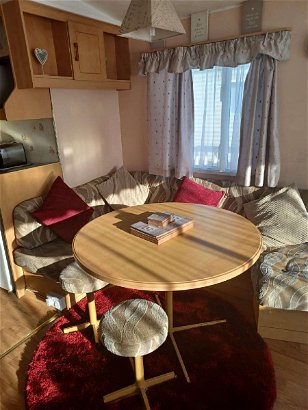 Happy Days Caravan Park, Ref 4991