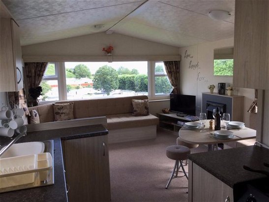 Waterside, Paignton, Ref 5878