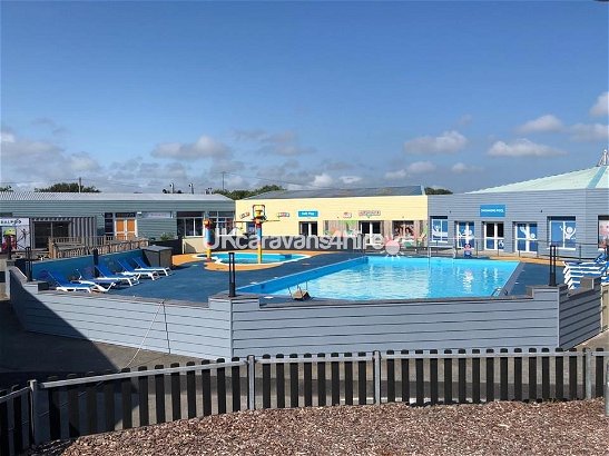Lizard Point Holiday Park, Ref 5957
