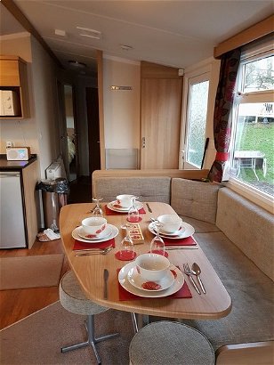 Marton Mere Holiday Village, Ref 6028