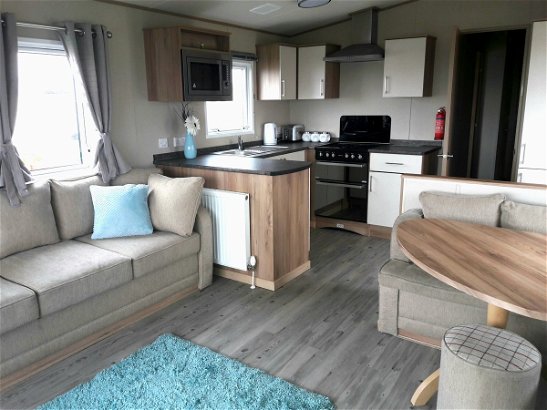 Sandy Bay Holiday Park, Ref 673