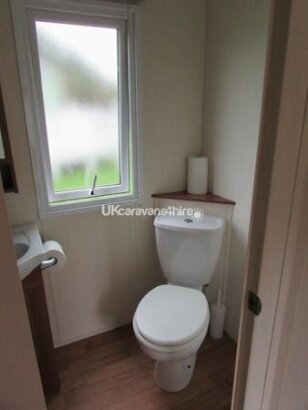 Newquay Holiday Park, Ref 6852