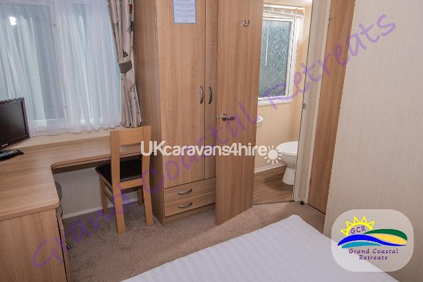 Devon Cliffs Holiday Park, Ref 6955