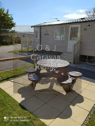 Marton Mere Holiday Village, Ref 7792