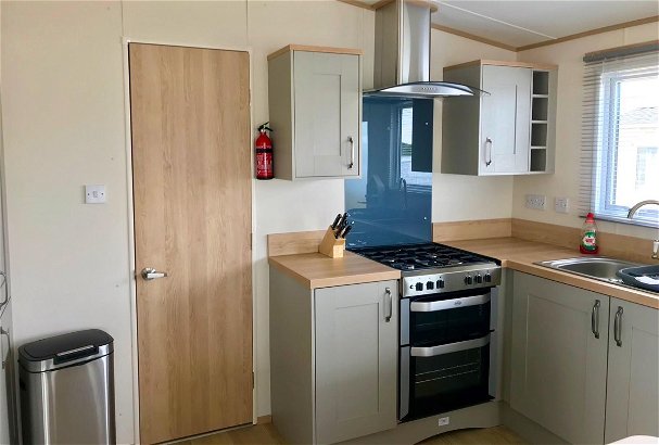 7 Lakes Country Park, Ref 7984