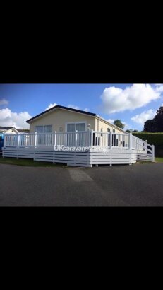 White Acres Holiday Park, Ref 8002