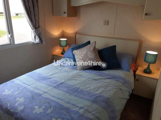 Blue Dolphin Holiday Park, Ref 8460