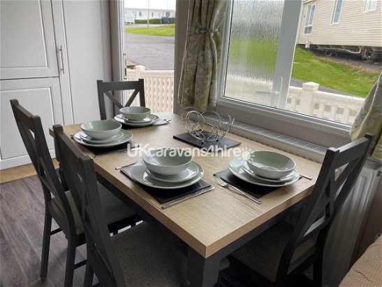 Devon Cliffs Holiday Park, Ref 8482