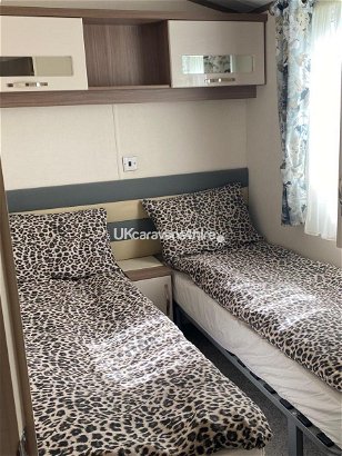 Weeley Bridge Holiday Park, Ref 8674