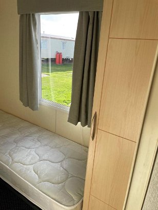 Sealands Caravan Park, Ref 8758