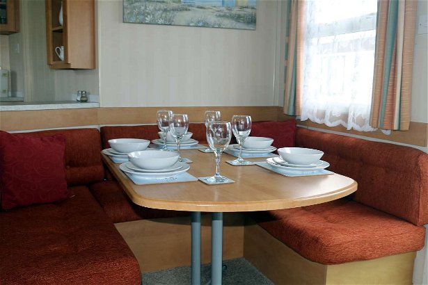Edwards Leisure Park, Ref 8865
