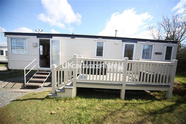 Lizard Point Holiday Park, Ref 8983