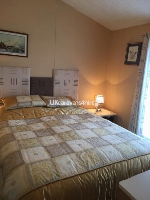 Manor Park Holiday Village, Ref 9027