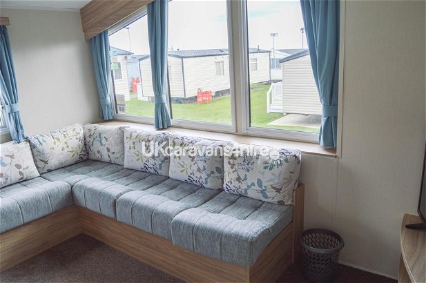 Caister Holiday Park, Ref 9030