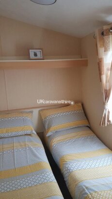 Ladys Mile Caravan Park, Ref 9308