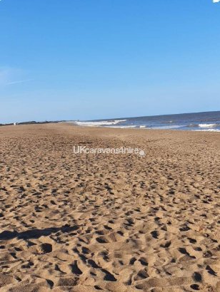 Coral Beach, Ref 9357