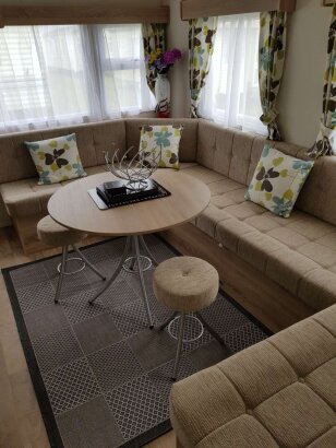 West Wayland Caravan Park, Ref 9460
