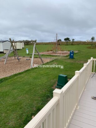 Blue Dolphin Holiday Park, Ref 9739