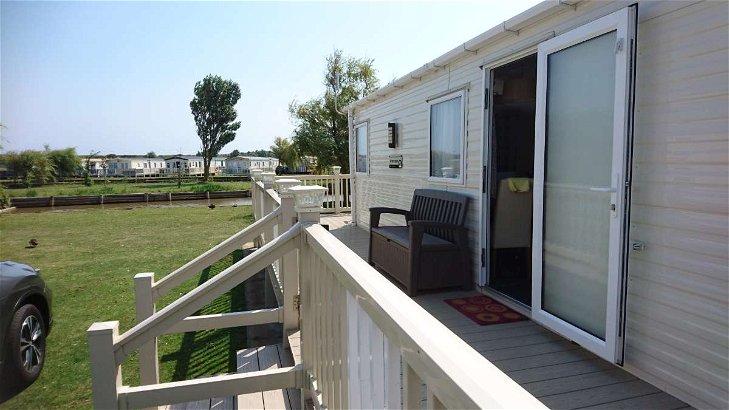 Waterside Leisure Park, Ref 9831