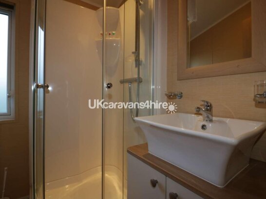 White Acres Holiday Park, Ref 9834