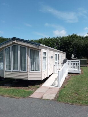 White Acres Holiday Park, Ref 9944