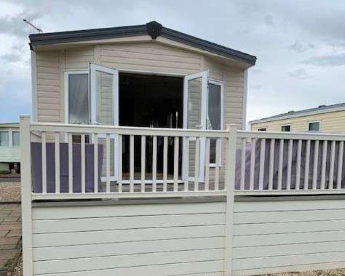 Avon Caravan Park - Stratford on Avon | UKCaravans4Hire